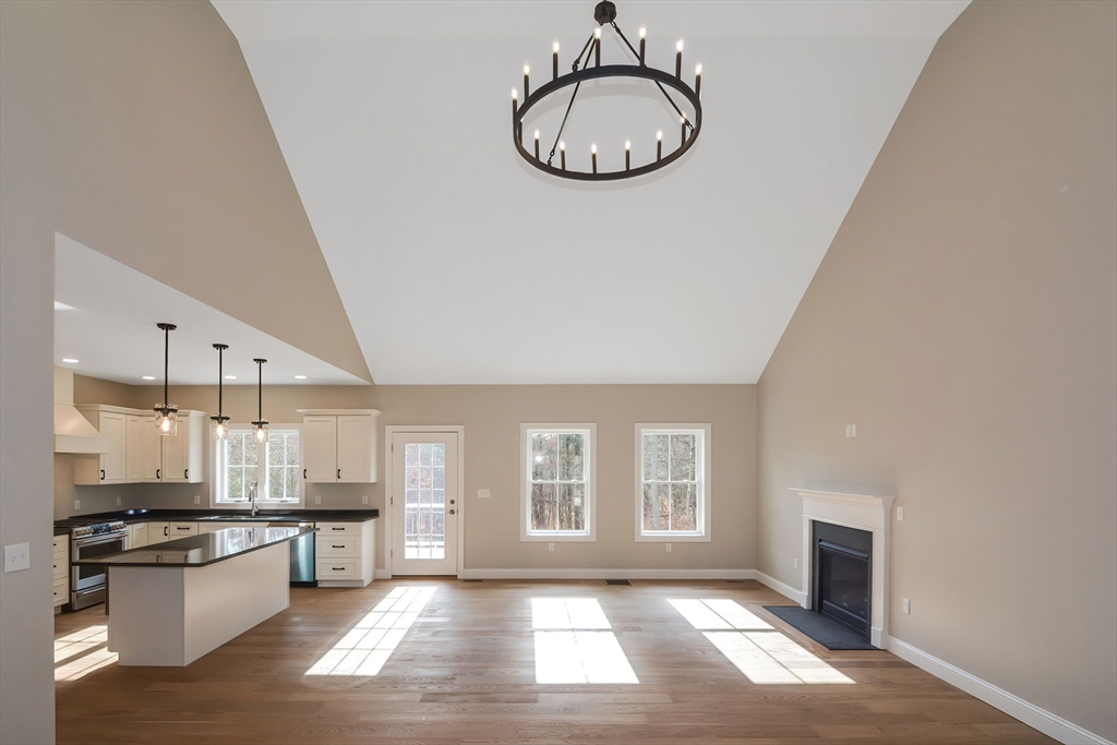 7 Brickyard Road North Brookfield, MA 01535 - Photo 3 of 39 Gallery Image 3