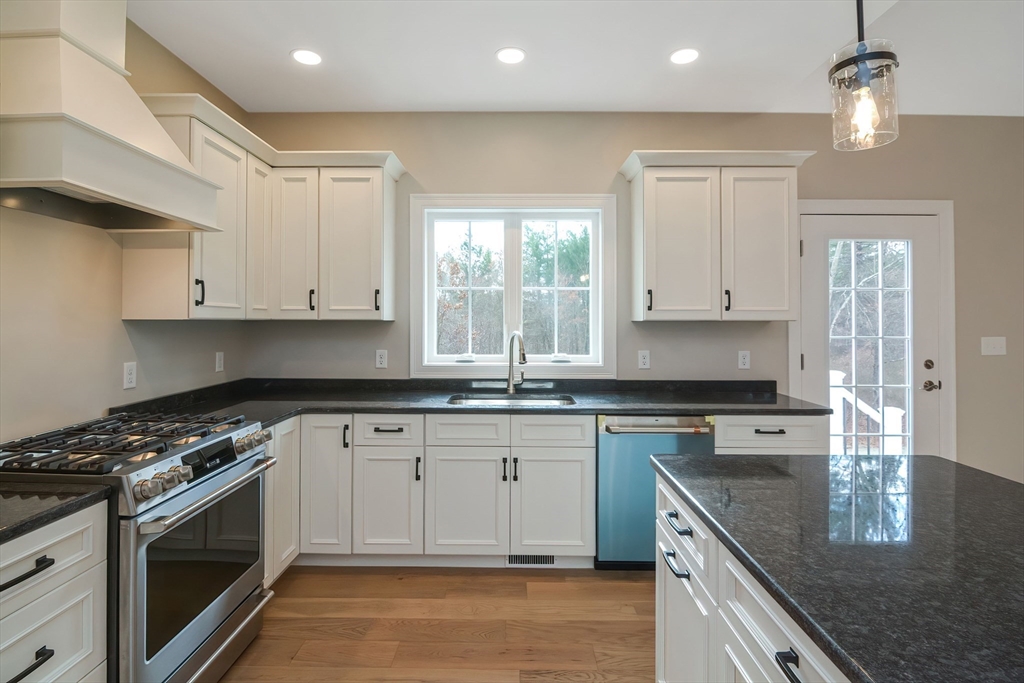 7 Brickyard Road North Brookfield, MA 01535 - Photo 10 of 39 Gallery Image 10