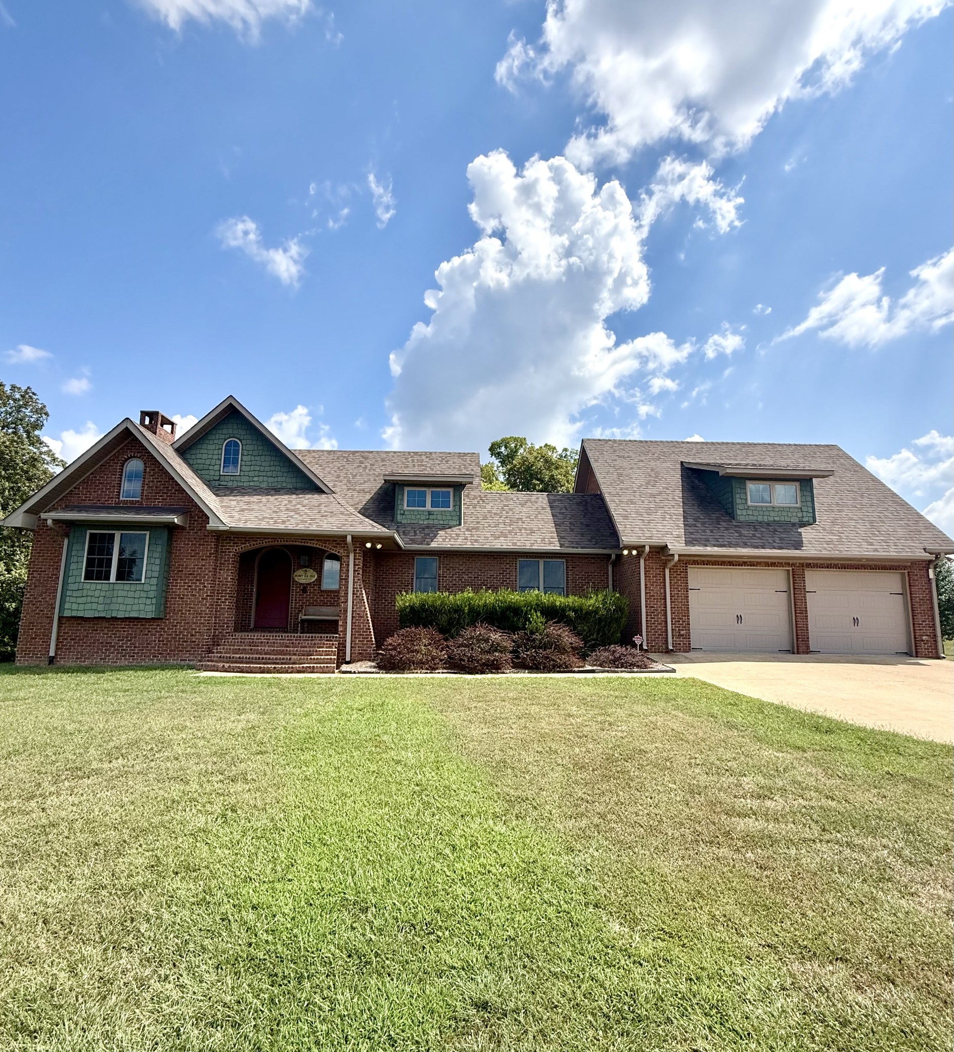 44 Westside Road Lawrenceburg, TN 38464 - Photo 1 of 12 Gallery Image 1