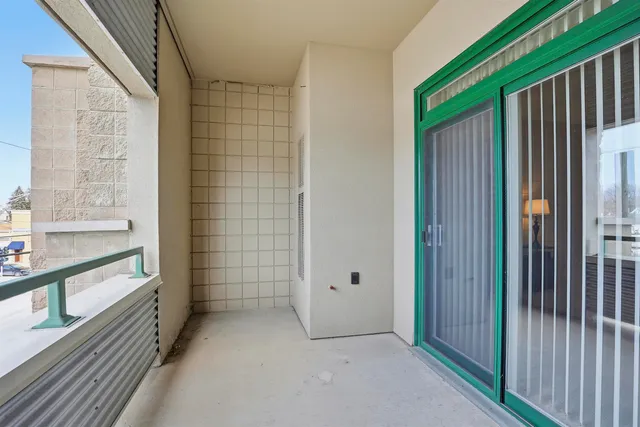 $190,000 | 400 North Richmond Street, Unit 340, Appleton, WI 54911