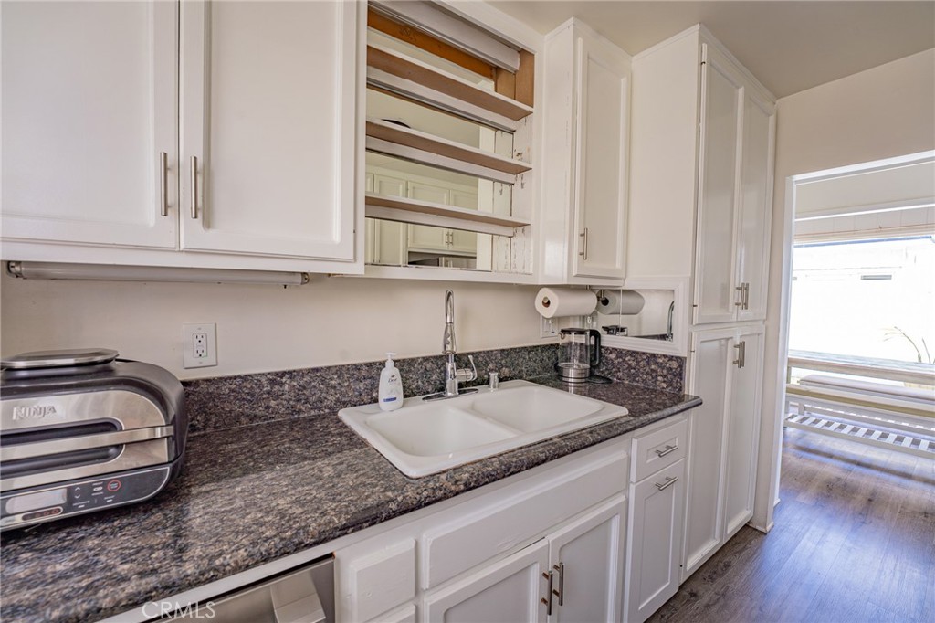 35531 Beach Road Dana Point, CA 92624 - Photo 19 of 51