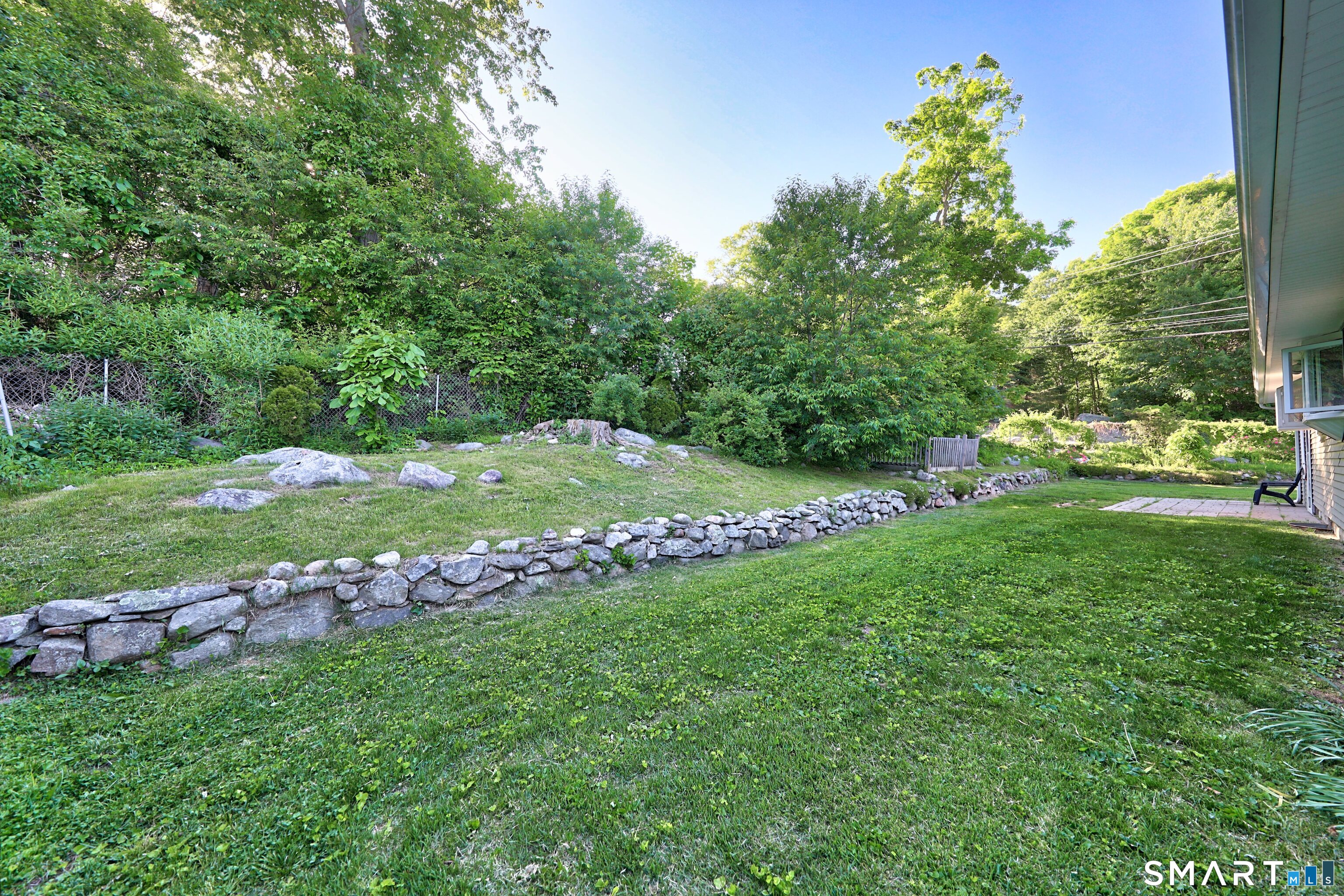 2 Badger Road Wolcott, CT 06716 - Photo 31 of 40