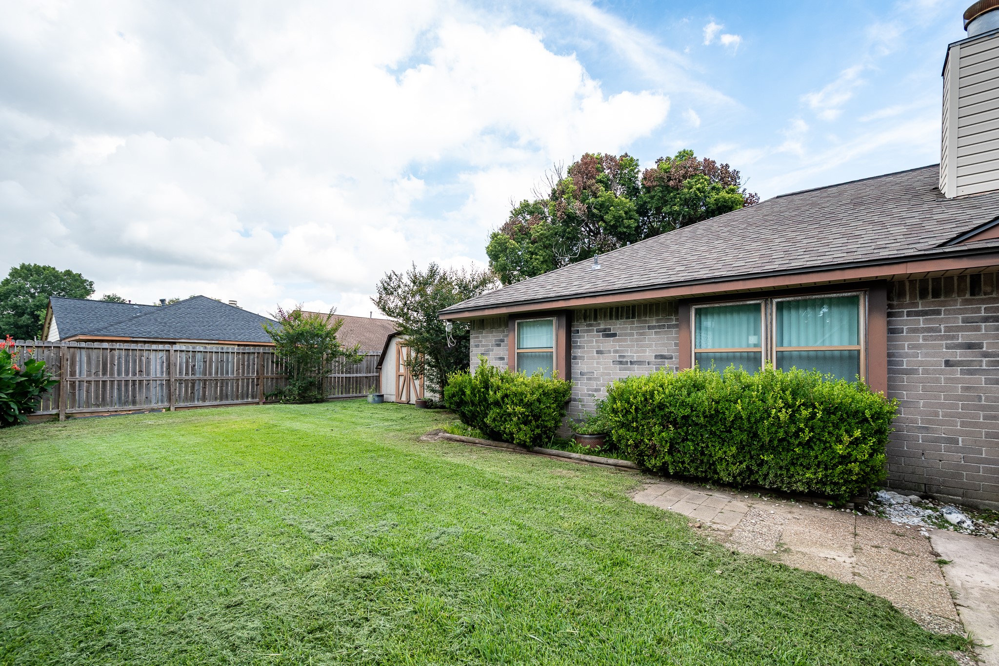 17 Crestbriar Court Baytown, TX 77521 - Photo 28 of 32