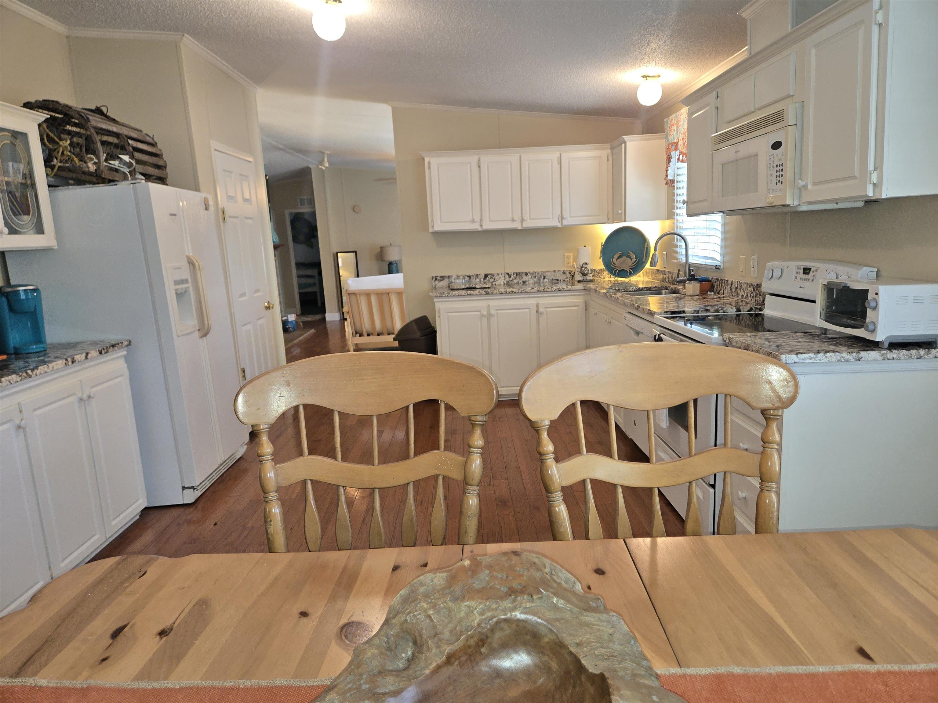 564 Lagrande Drive Murrells Inlet, SC 29576 - Photo 11 of 38