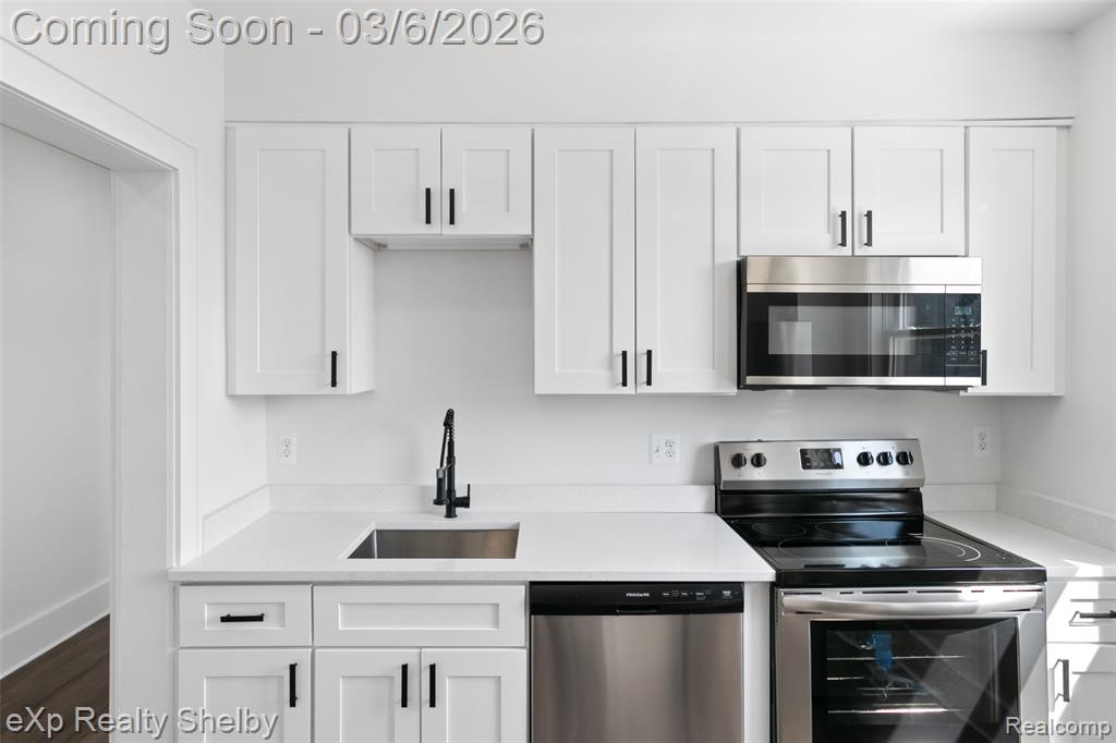 259 West Nine Mile Road, Unit 104 Ferndale, MI 48220 - Photo 14 of 22