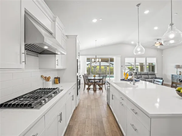 $985,000 | 1734 North Pk Avenue, Clovis, CA 93619