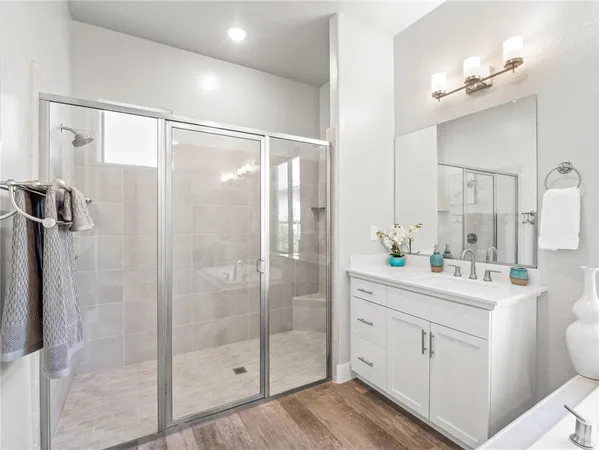 $985,000 | 1734 North Pk Avenue, Clovis, CA 93619