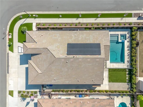 $985,000 | 1734 North Pk Avenue, Clovis, CA 93619