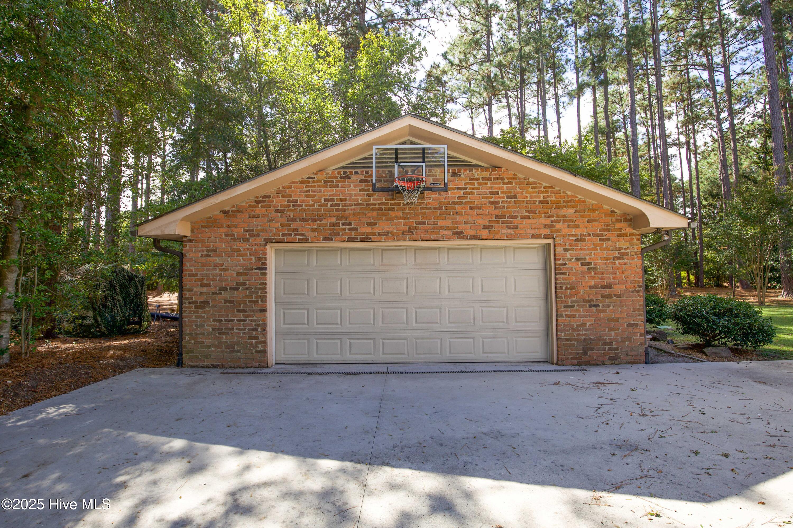 100 Beaver Lane Pinehurst, NC 28374 - Photo 45 of 51 Free standing garage