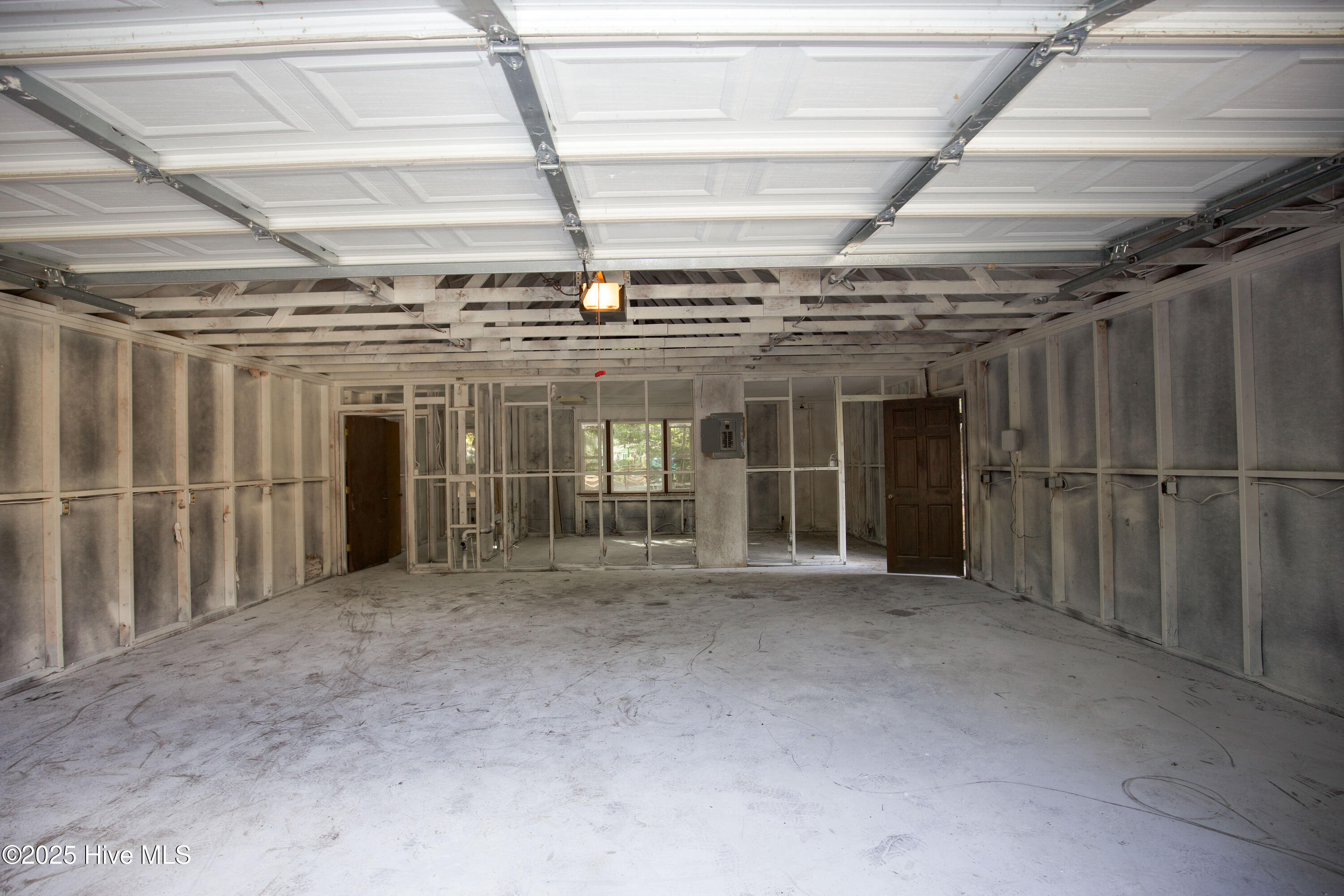 100 Beaver Lane Pinehurst, NC 28374 - Photo 47 of 51 Garage