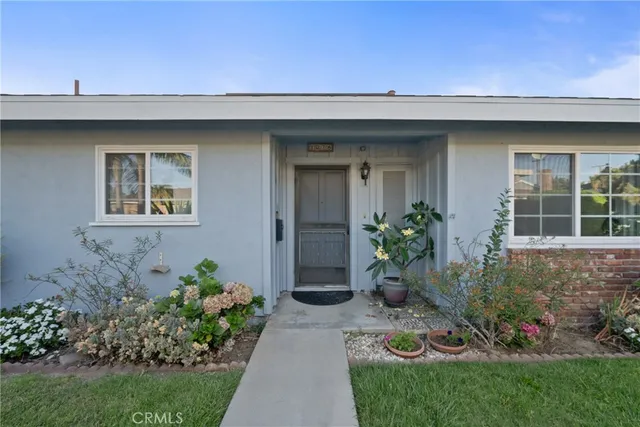 $639,000 | 1076 Mitchell Avenue, Tustin, CA 92780