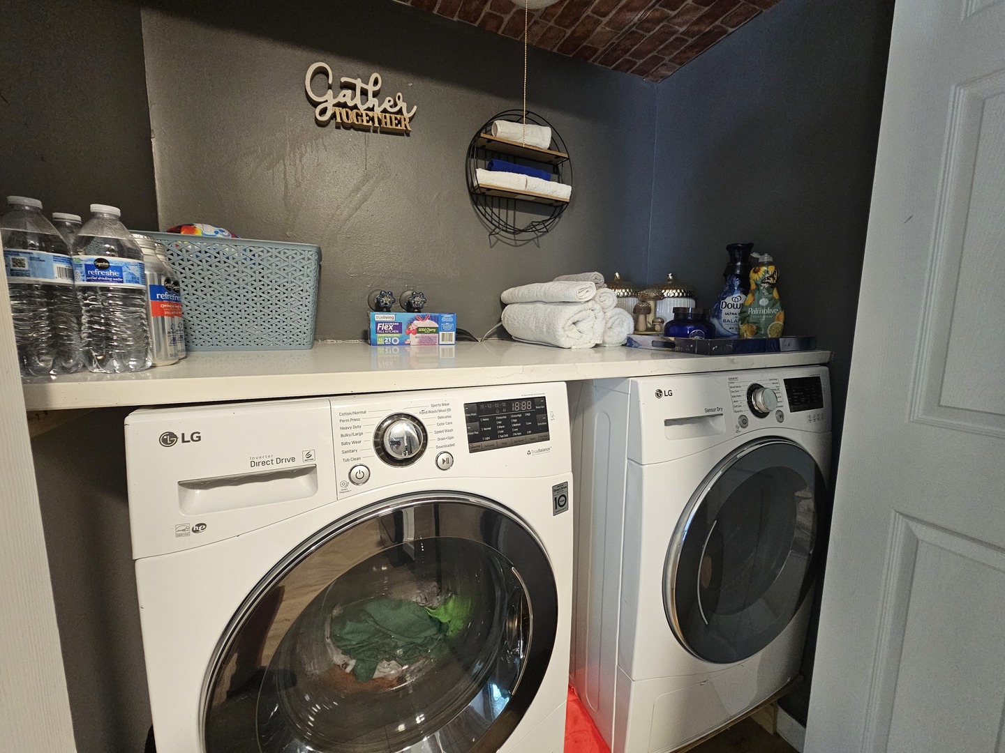 16 Forest Lane Cary, IL 60013 - Photo 21 of 50 a utility room with dryer and washer