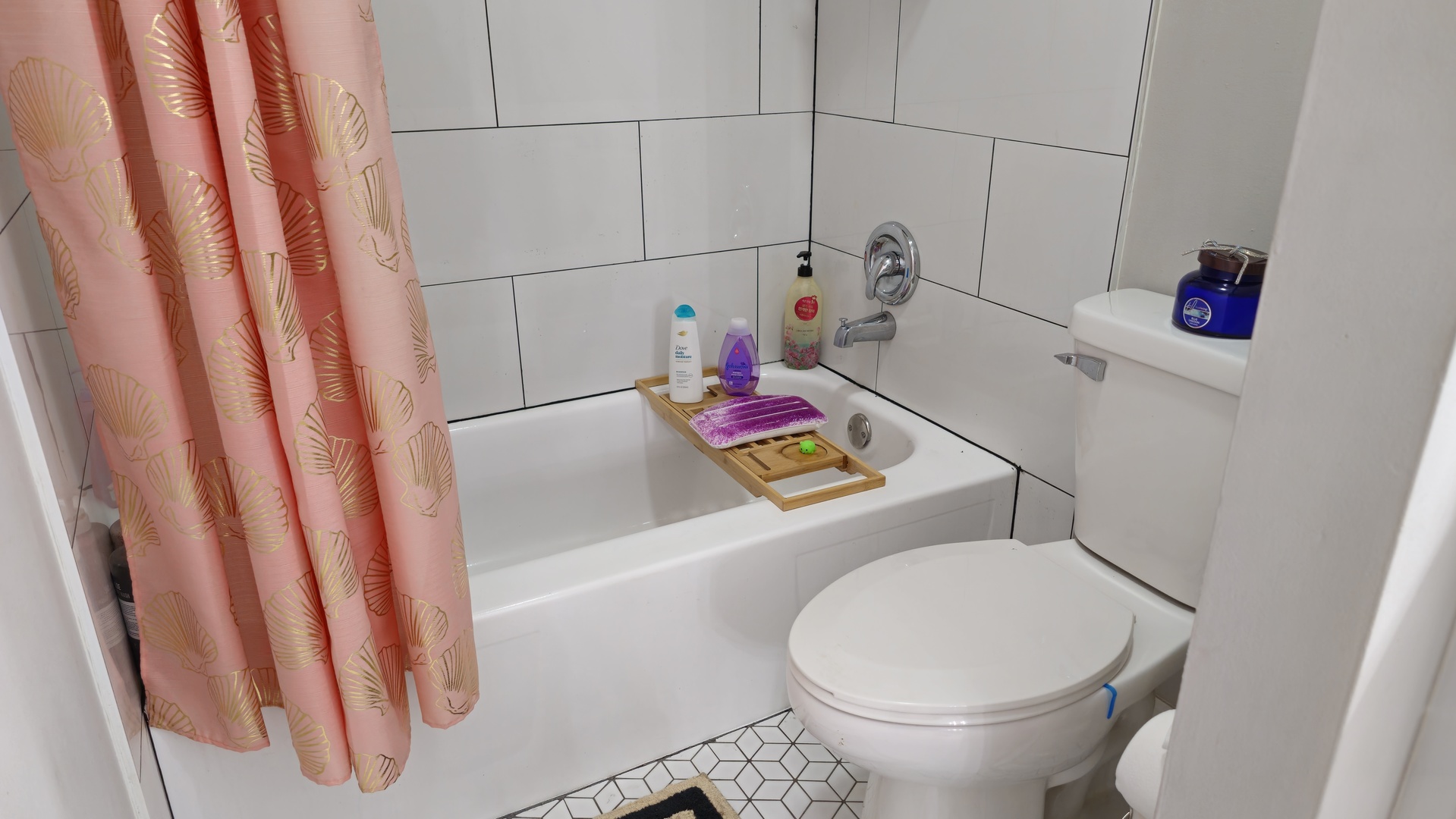 16 Forest Lane Cary, IL 60013 - Photo 36 of 50 a bathroom with a sink and a toilet