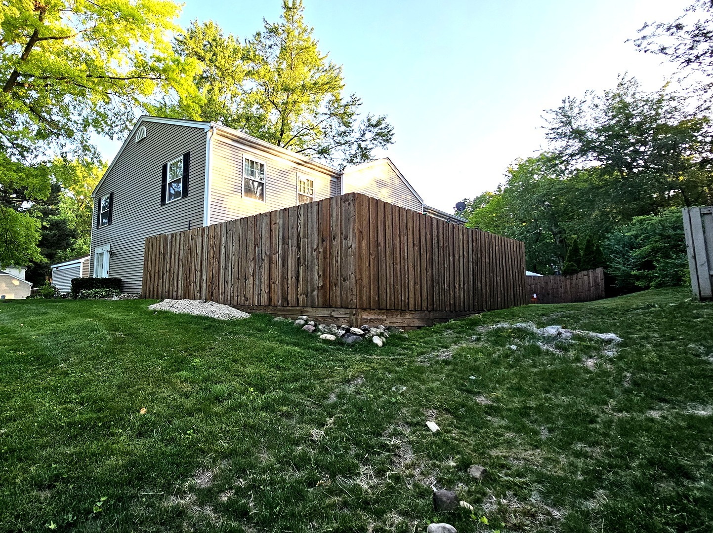 16 Forest Lane Cary, IL 60013 - Photo 5 of 50 a view of a backyard with a garden