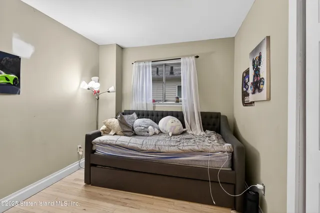 $849,000 | 70 Annadale Road | Greenridge