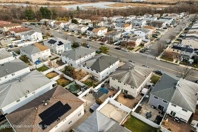 $849,000 | 70 Annadale Road | Greenridge