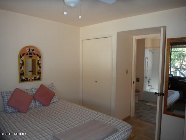 511 Paseo Madera, Unit D Green Valley, AZ 85614 - Photo 16 of 26