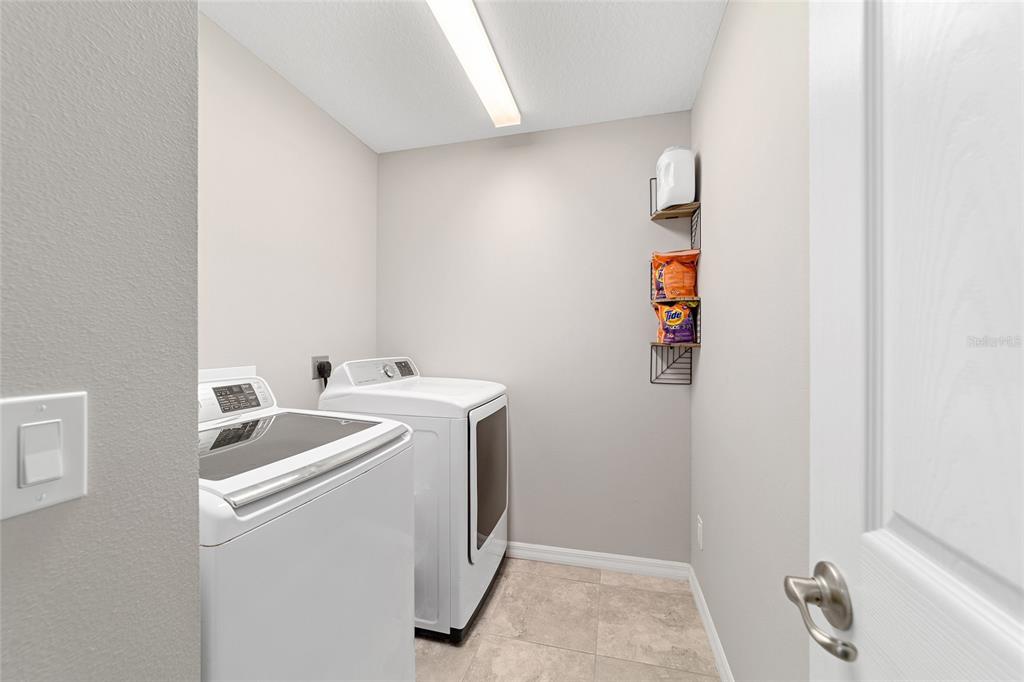 1803 Northeast 161st Place Citra, FL 32113 - Photo 25 of 27