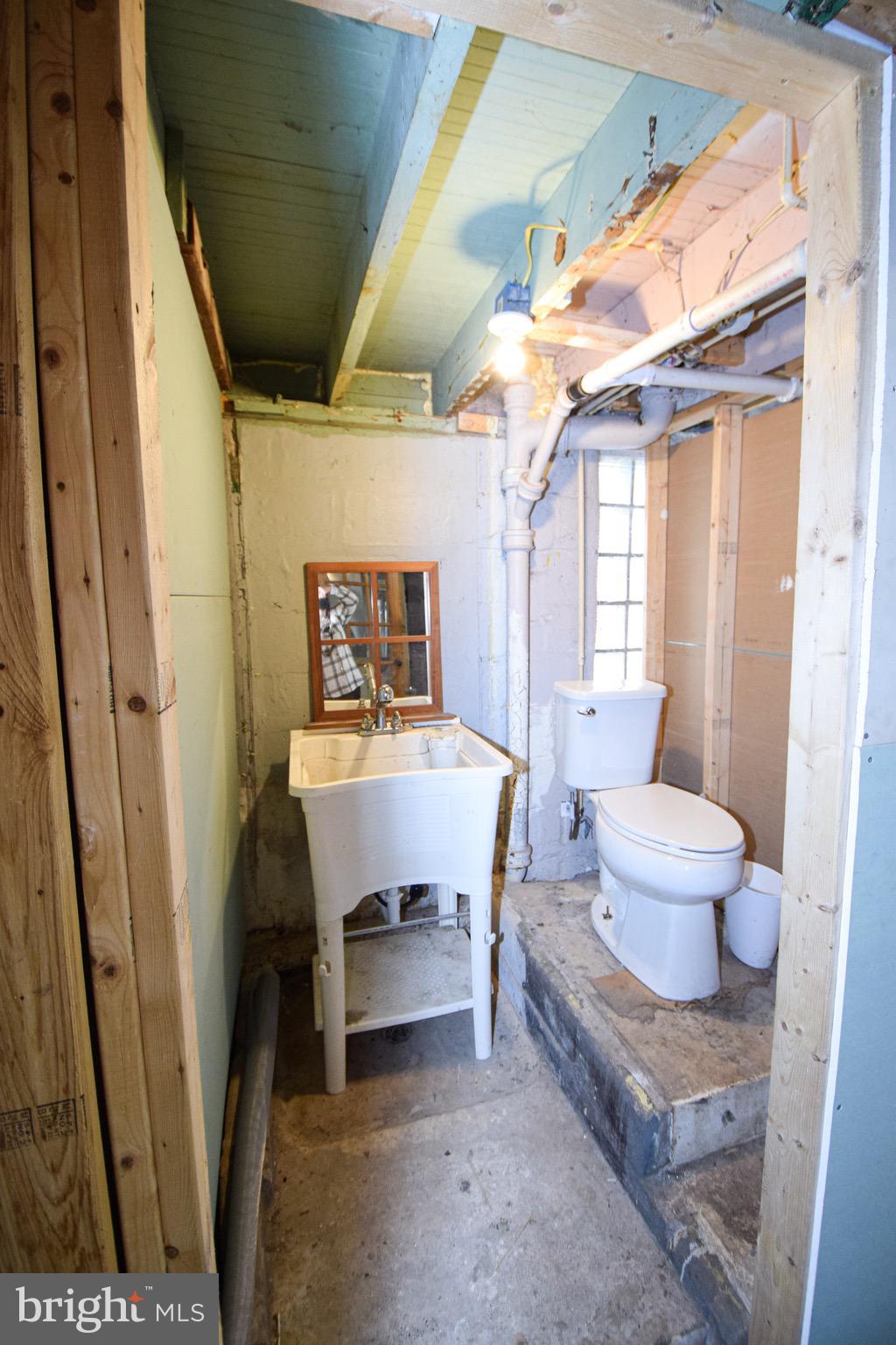 8142 Bletzer Road Baltimore, MD 21222 - Photo 26 of 39 1/2 Bathroom