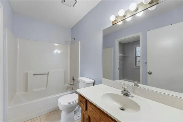 $249,900 | 13333 Walnut Street, Kansas City, MO 64145