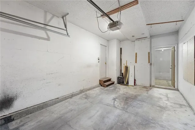 $249,900 | 13333 Walnut Street, Kansas City, MO 64145