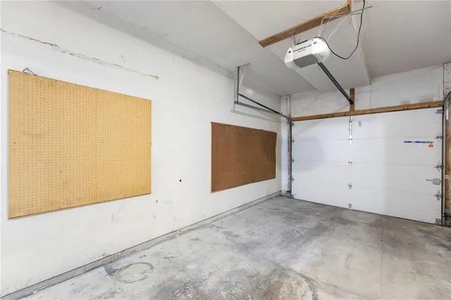 $249,900 | 13333 Walnut Street, Kansas City, MO 64145