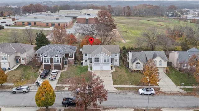 $249,900 | 13333 Walnut Street, Kansas City, MO 64145