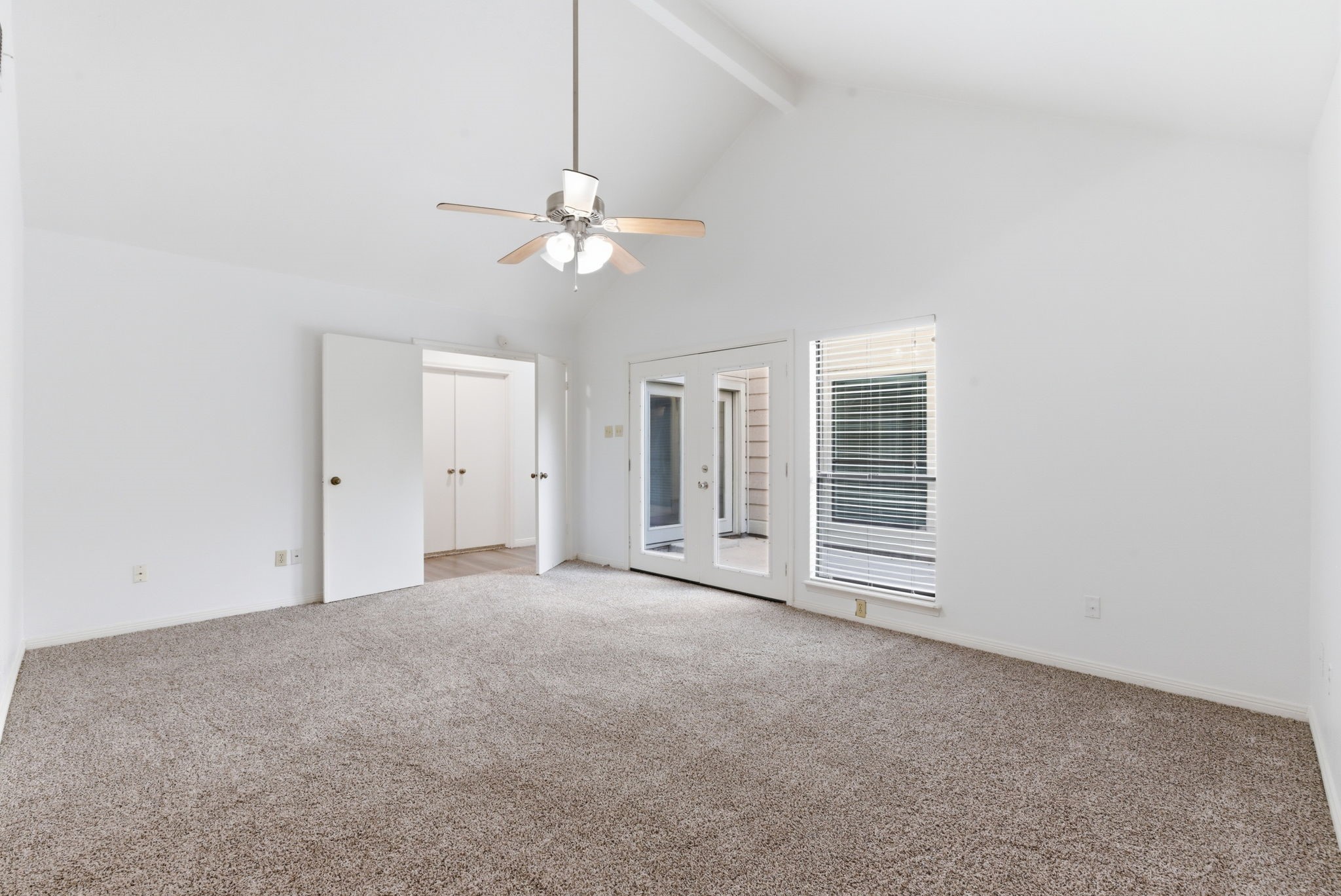 506 Willow Wisp Circle Spring, TX 77388 - Photo 23 of 38 a view of an empty room with a window