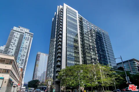 $1,800,000 | 1155 South Grand Avenue, Unit 1511, Los Angeles, CA 90015