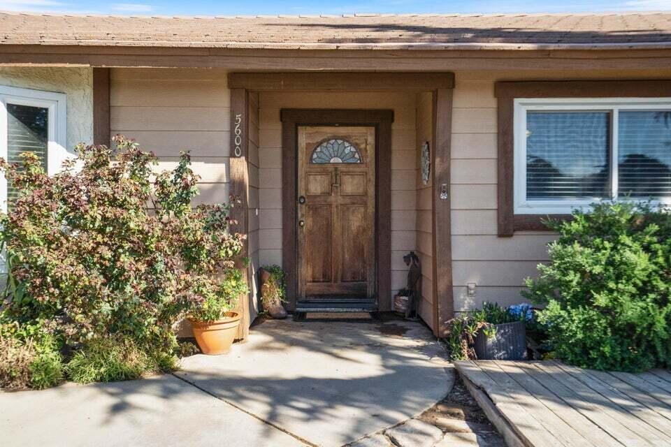 5600 Shannon Valley Road Acton, CA 93510 - Photo 9 of 54 5600 front door