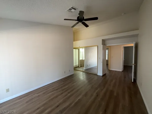 $1,985 | 3927 Broken Oak Lane, North Las Vegas, NV 89032