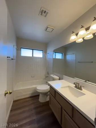 $1,985 | 3927 Broken Oak Lane, North Las Vegas, NV 89032