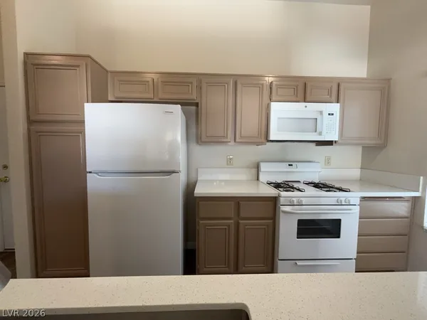 $1,985 | 3927 Broken Oak Lane, North Las Vegas, NV 89032