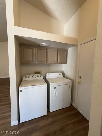 $1,985 | 3927 Broken Oak Lane, North Las Vegas, NV 89032