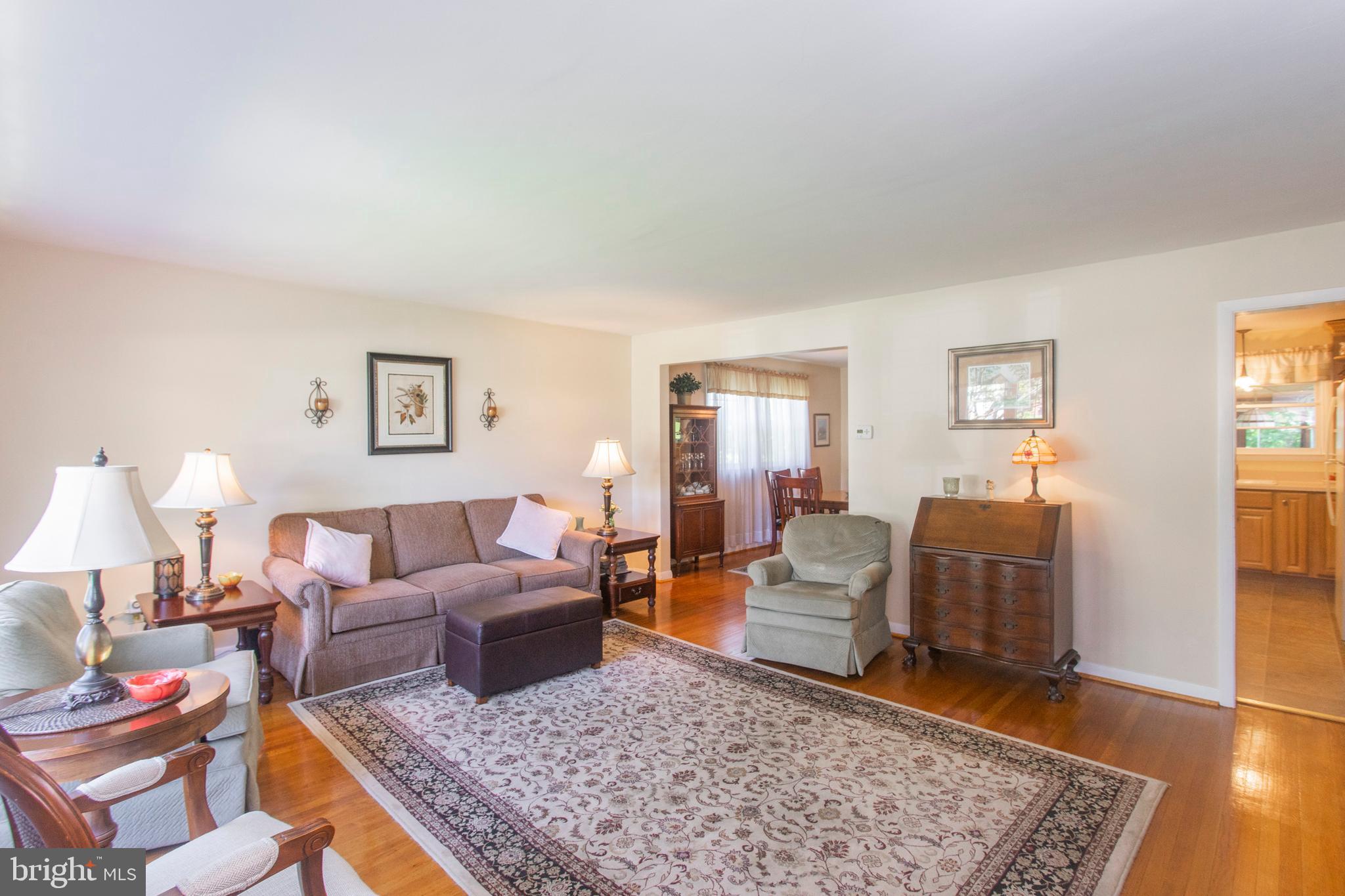 520 Wesley Road Springfield, PA 19064 - Photo 3 of 24