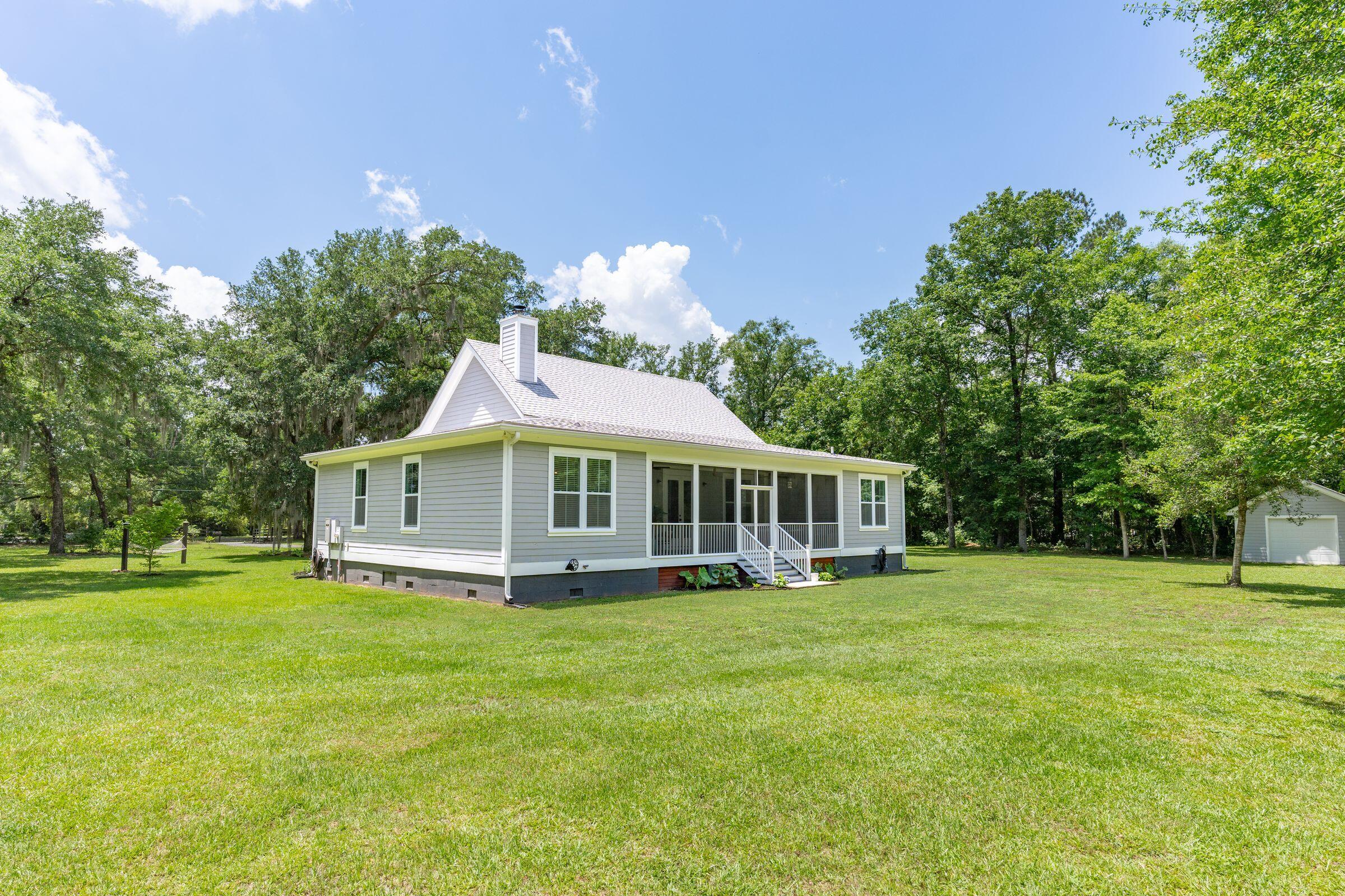6166 Old Jacksonboro Road Ravenel, SC 29470 - Photo 51 of 69 6166OldJacksonboroRd-KeenEyeMarketing-05