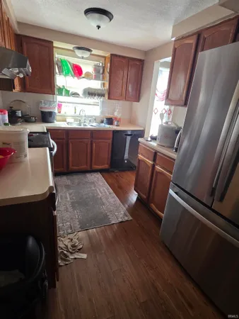 $274,900 | 6320 Wakopa Court, Fort Wayne, IN 46815