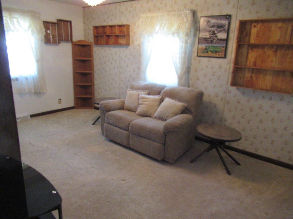 204 West 3rd Street Hills, MN 56138 - Photo 6 of 11