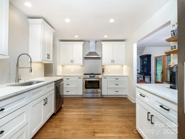 $690,000 | 77 Selu Court, Brevard, NC 28712