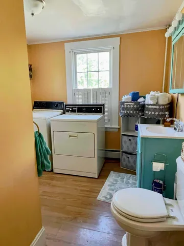 $394,500 | 528 North Parish Road, Turner, ME 04282