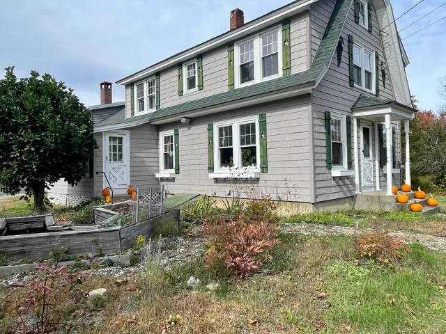 $394,500 | 528 North Parish Road, Turner, ME 04282