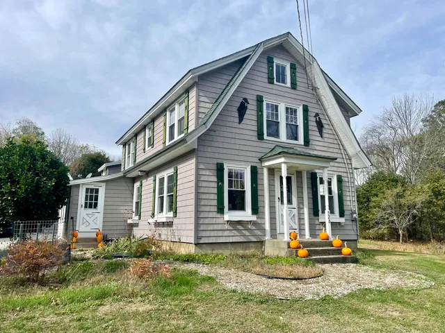 $394,500 | 528 North Parish Road, Turner, ME 04282