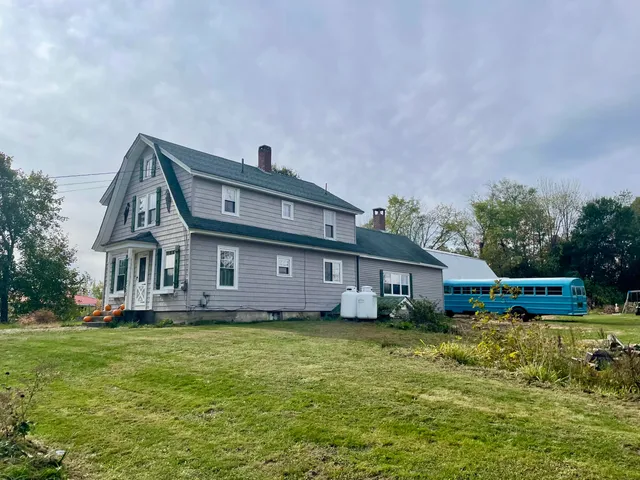 $394,500 | 528 North Parish Road, Turner, ME 04282