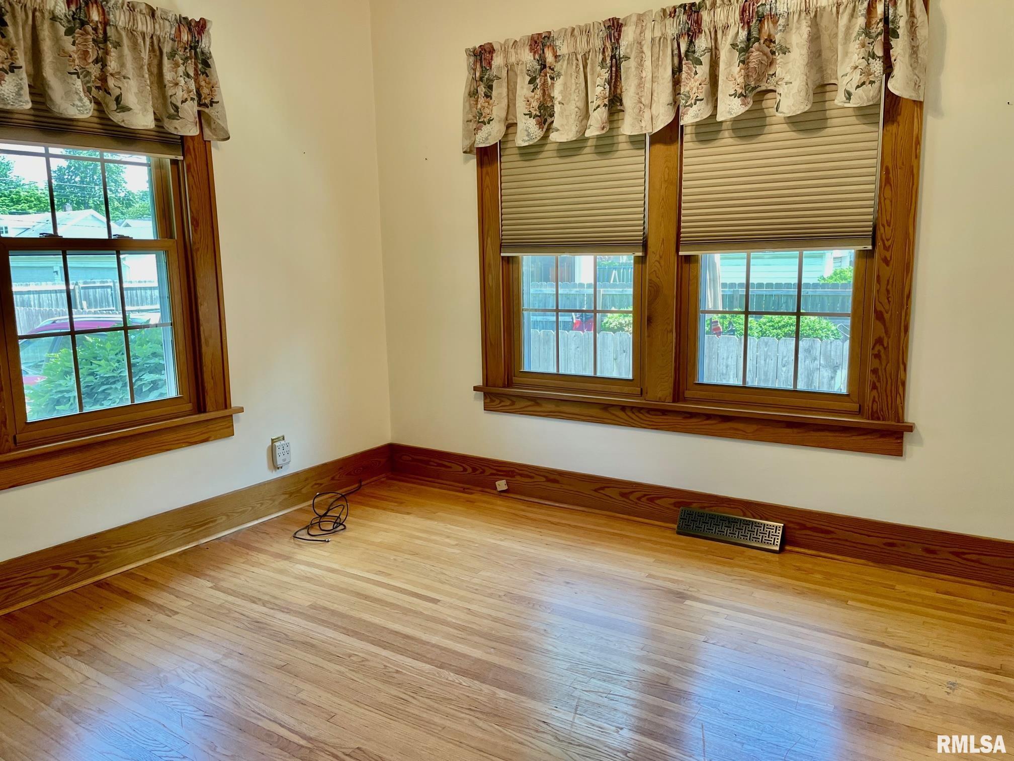 1728 South Walnut Street Springfield, IL 62704 - Photo 19 of 33