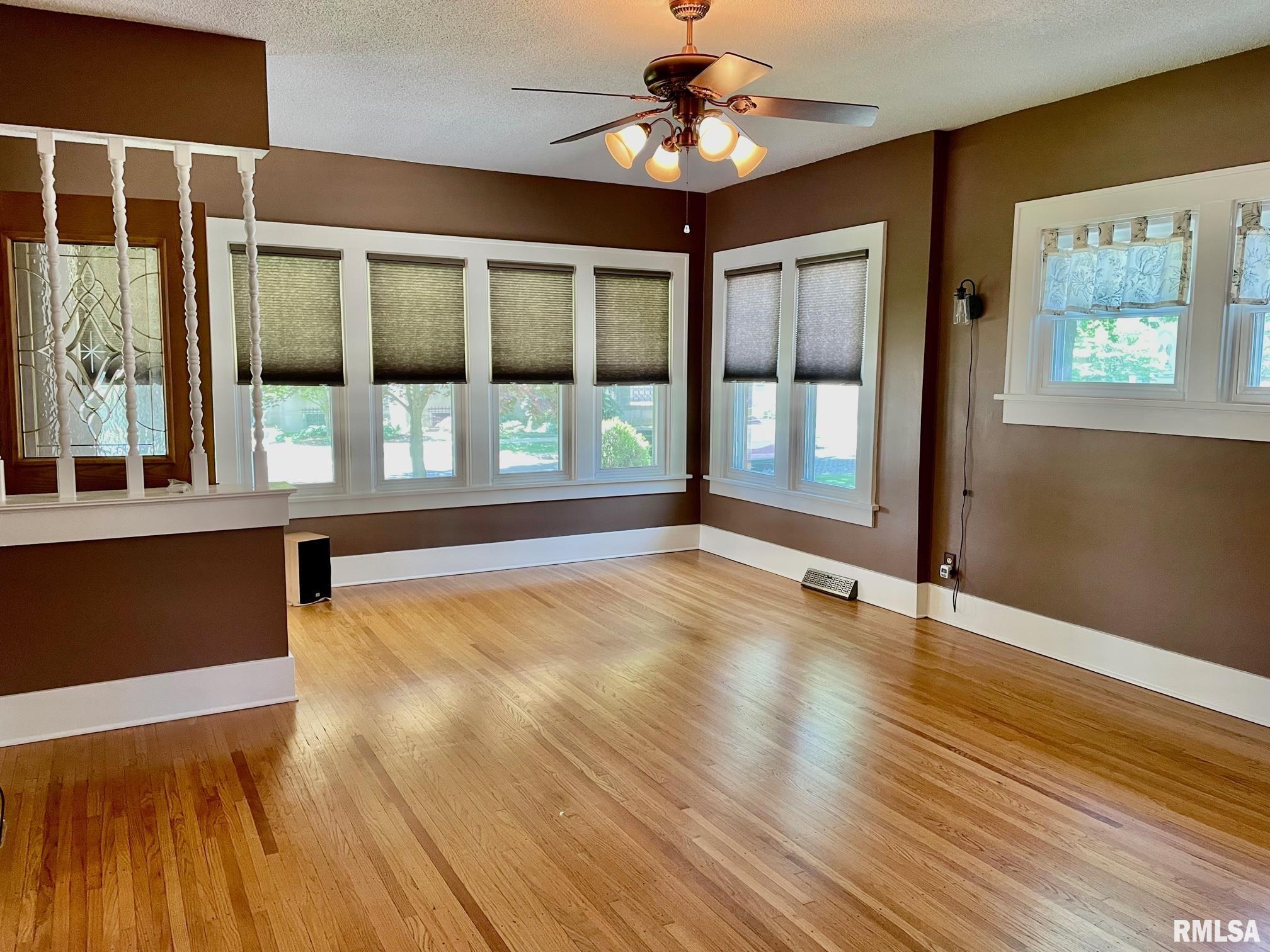 1728 South Walnut Street Springfield, IL 62704 - Photo 5 of 33