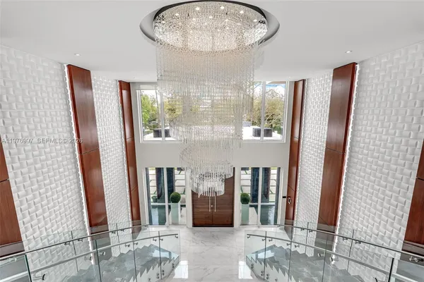$8,895,000 | 6300 Southwest 126th Street, Pinecrest, FL 33156