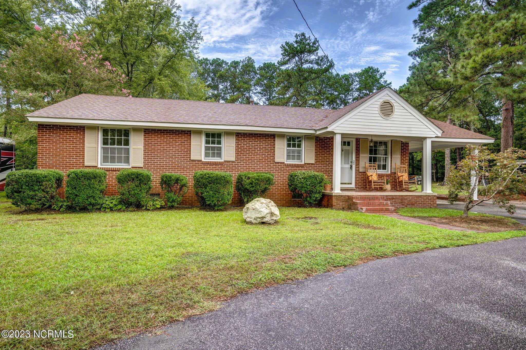 1036 Gay Road Rocky Mount, NC 27801 - Photo 1 of 31 Circular Driveway entrance