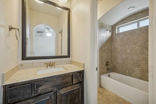 $939,000 | 5717 Naples Drive, Flower Mound, TX 75028