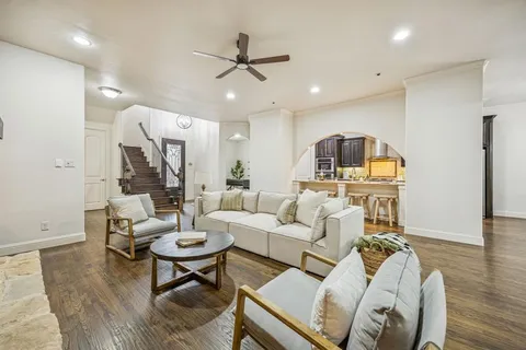 $939,000 | 5717 Naples Drive, Flower Mound, TX 75028