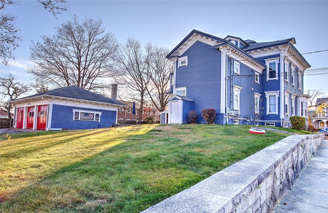 98 Summit Street Pawtucket, RI 02860 - Photo 19 of 20